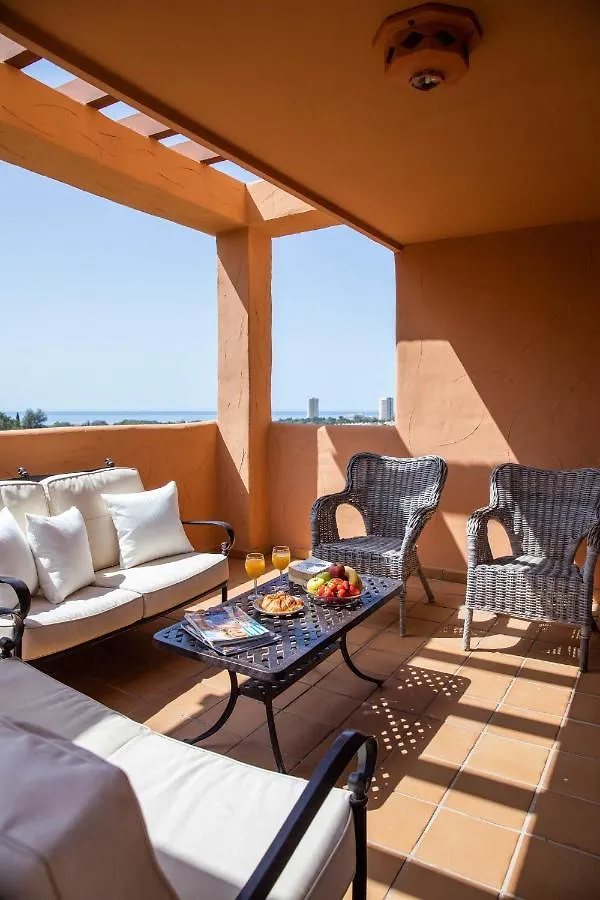 1 Marbella Beach Golf Apartment