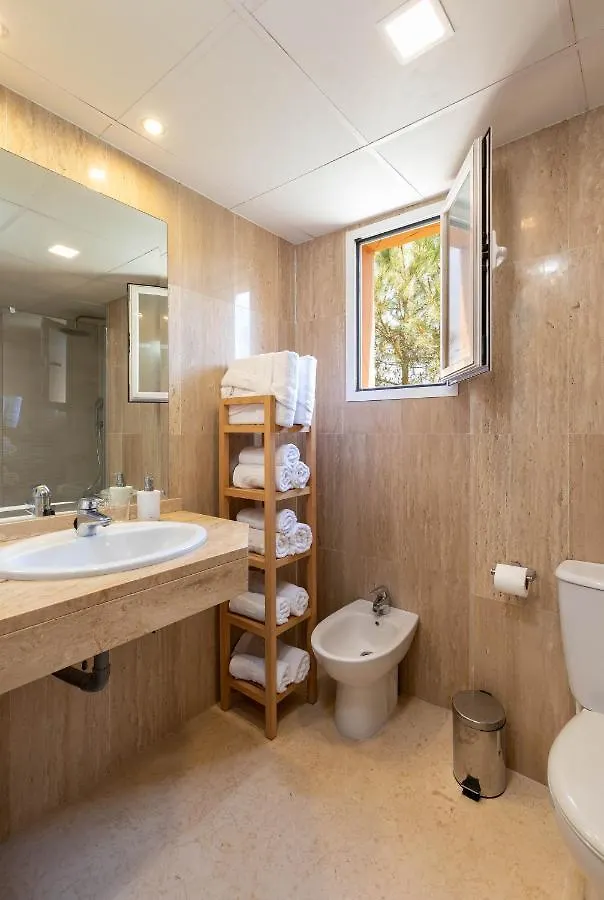 1 Marbella Beach Golf Apartment