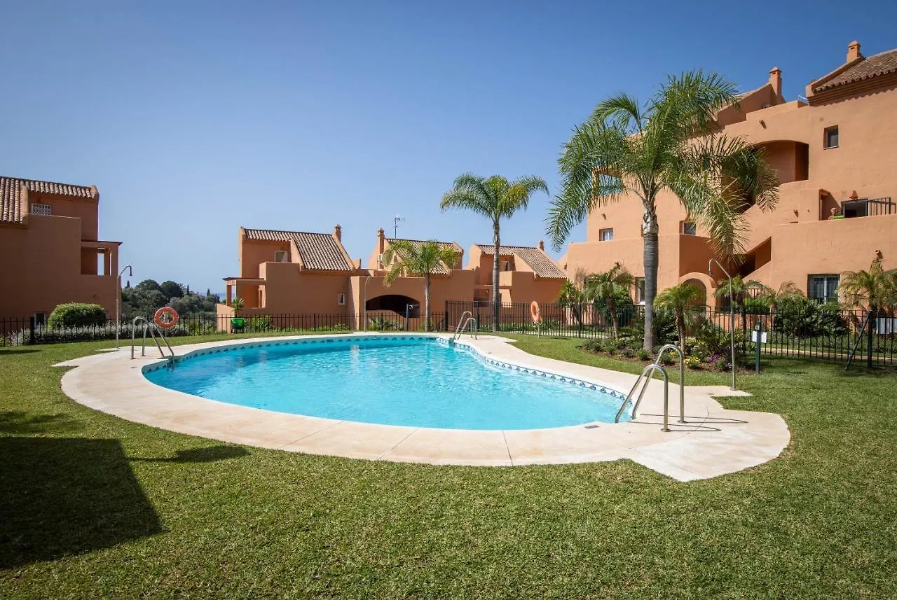 1 Marbella Beach Golf Apartment Spain
