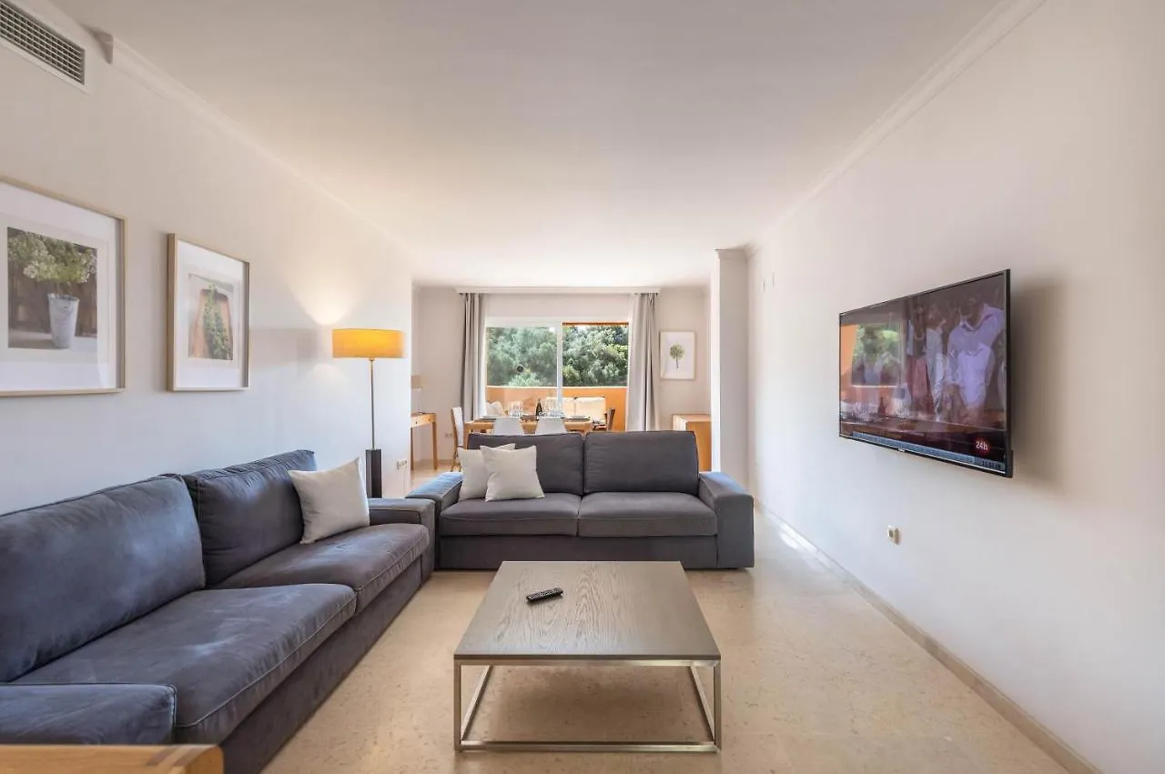 1 Marbella Beach Golf Apartment